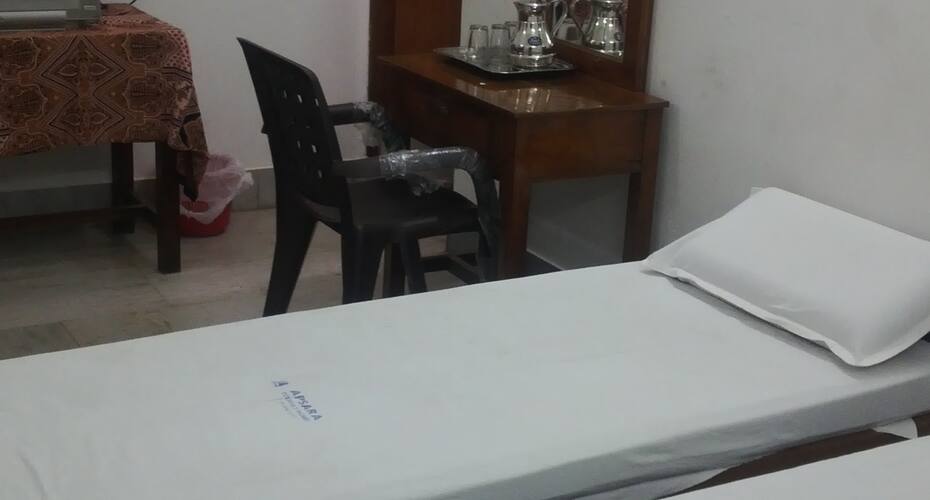Alankar Tourist Home, Kochi 5